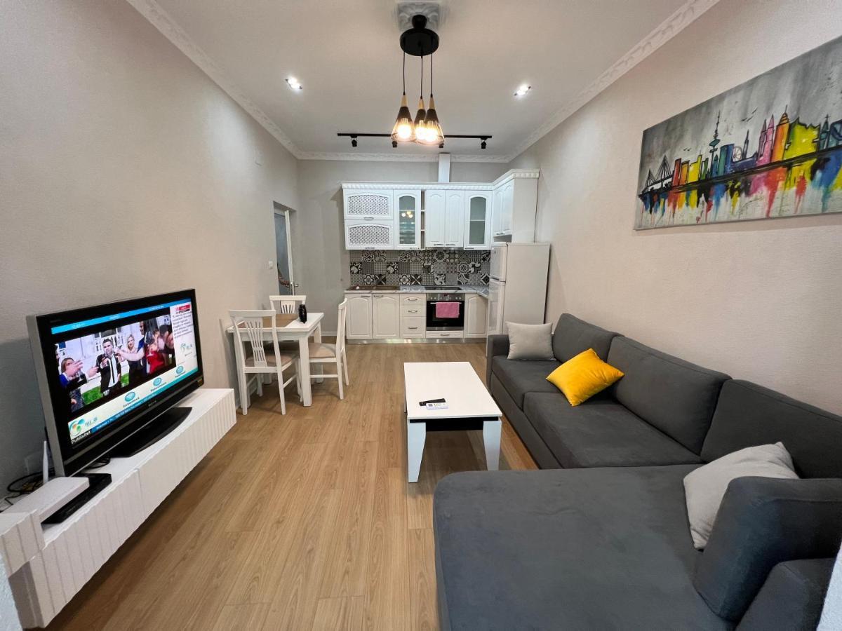 Leti Apartaments 21 Dhjetori Sc Tirana Buitenkant foto
